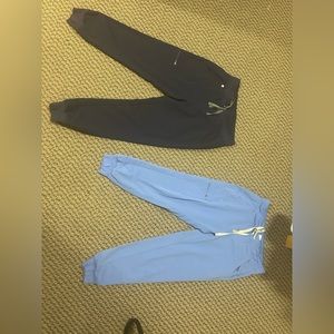 2 pairs of small/ p figs joggers